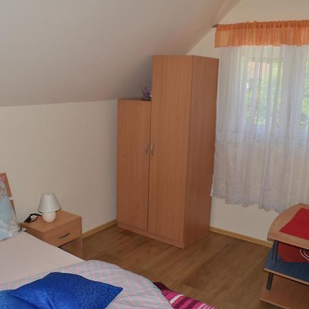 Apartmani Husko ตูเฮลย์สเก ตอปลิตเซ ภายนอก รูปภาพ