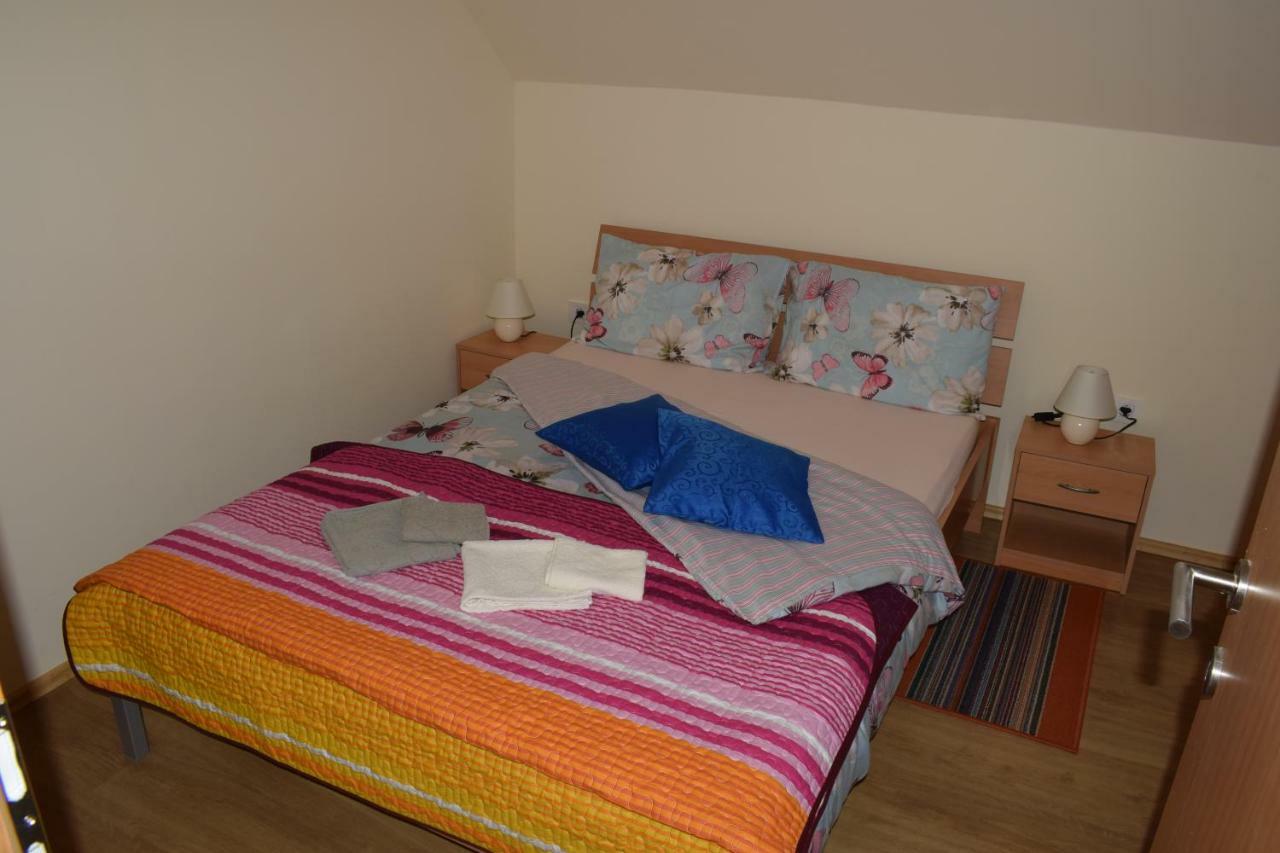 Apartmani Husko ตูเฮลย์สเก ตอปลิตเซ ภายนอก รูปภาพ