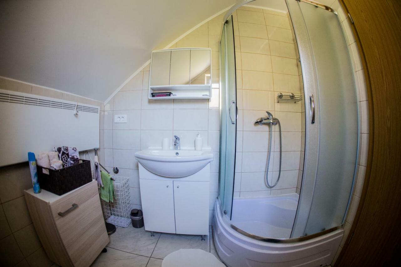 Apartmani Husko ตูเฮลย์สเก ตอปลิตเซ ภายนอก รูปภาพ